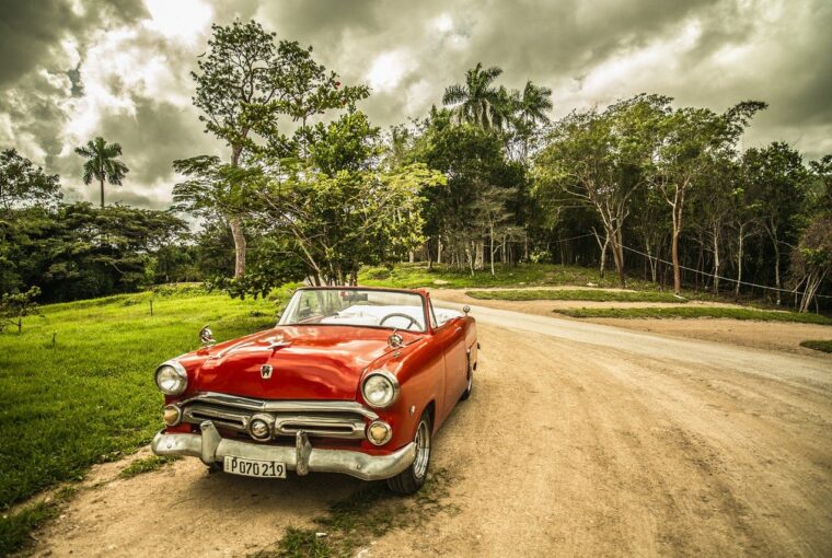 Retro Cars to Make a First Impression on a Date